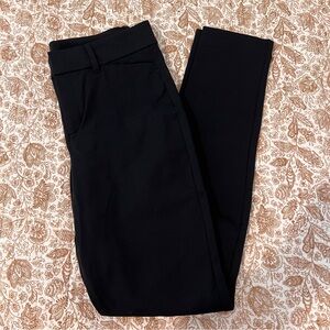 Old Navy High-Rise Pixie Skinny